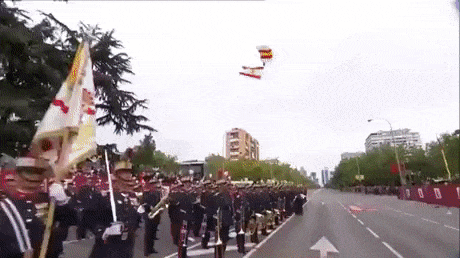 25aa10a00197271f7f40a0d3c5b7f1c0_1634263666_2017.gif