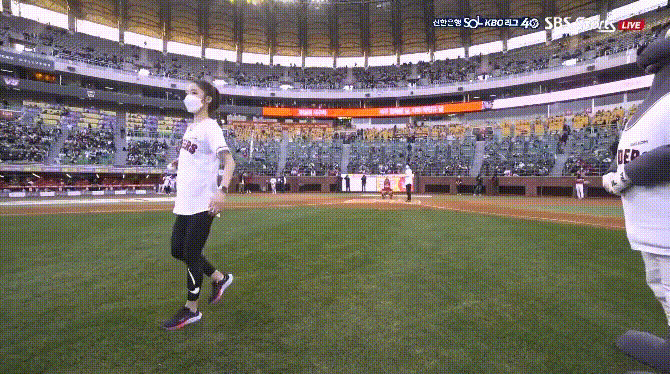 df7cad60c926d7f566c2e16aff3a8bbe_1652125646_0065.gif